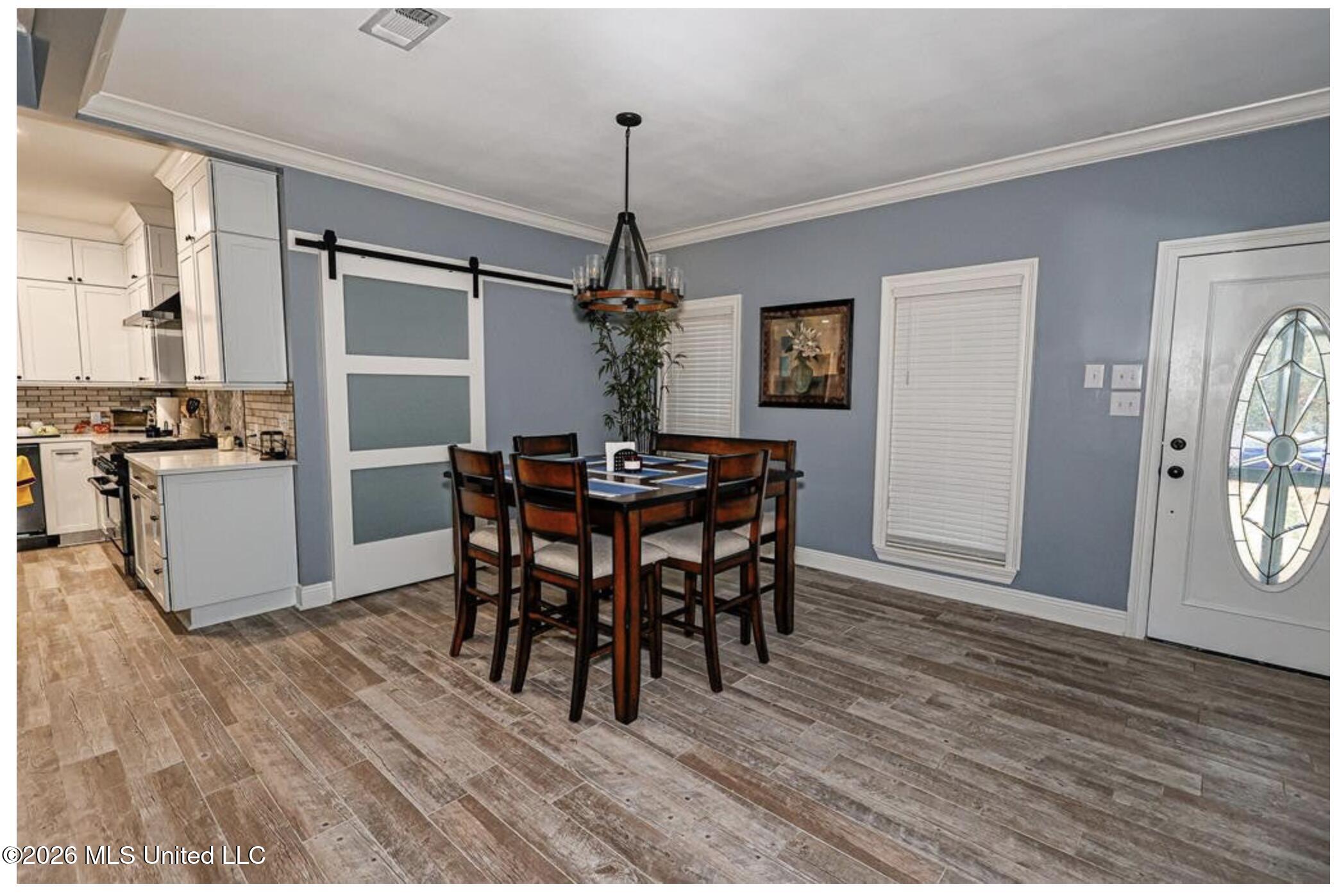 3004 Delaware Avenue McComb, MS 39648 - Photo 5 of 28 Dining Area