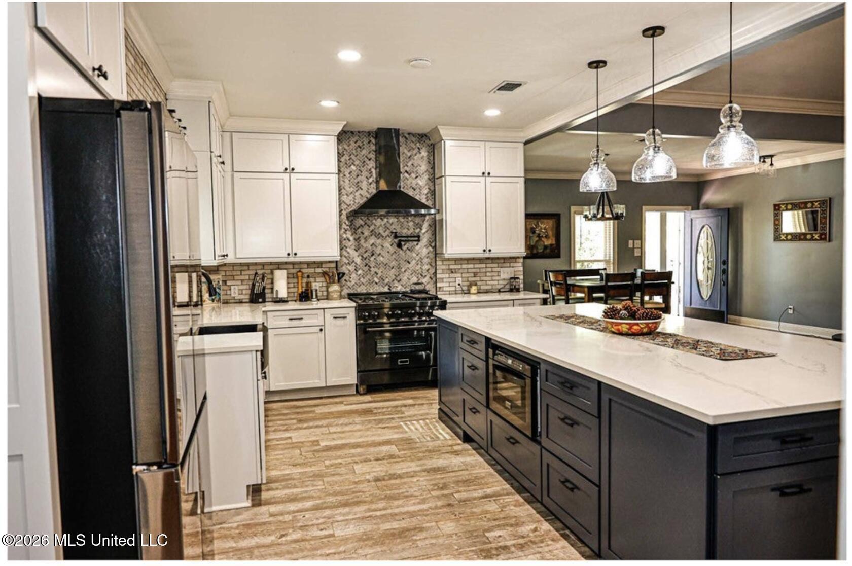 3004 Delaware Avenue McComb, MS 39648 - Photo 7 of 28 Side Kitchen