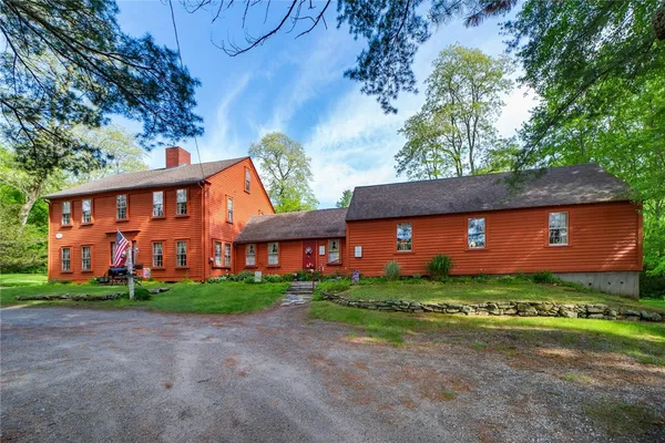 $799,000 | 1503 Putnam Pike, Glocester, RI 02814