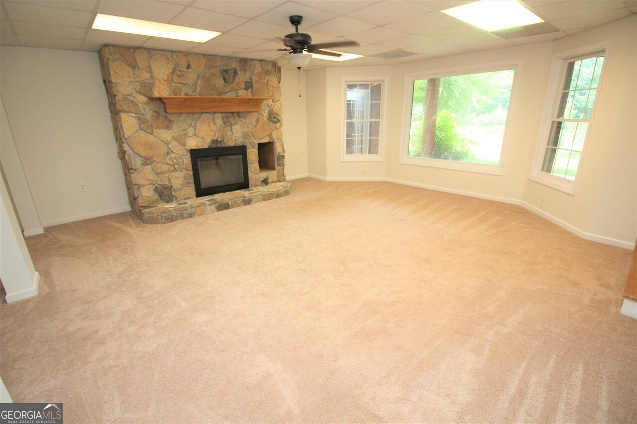 1917 Al Roberts Road Senoia, GA 30276 - Photo 11 of 20 Gallery Image 11