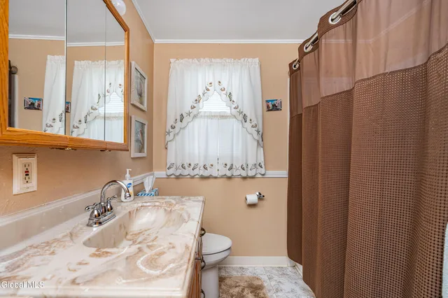 $279,000 | 73 Thatcher Street, Bethlehem, NY 12158