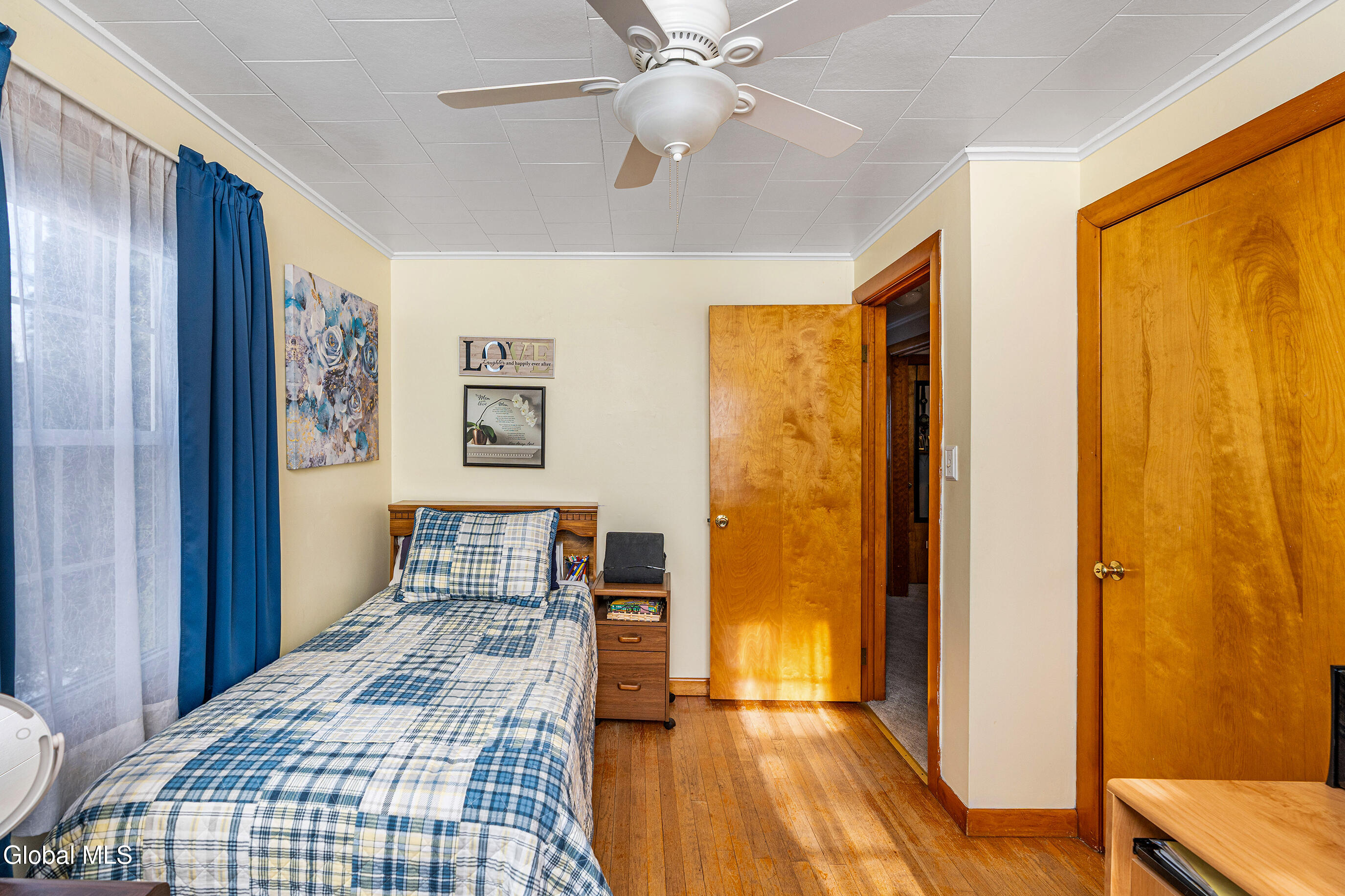 73 Thatcher Street Bethlehem, NY 12158 - Photo 24 of 37 Bedroom2