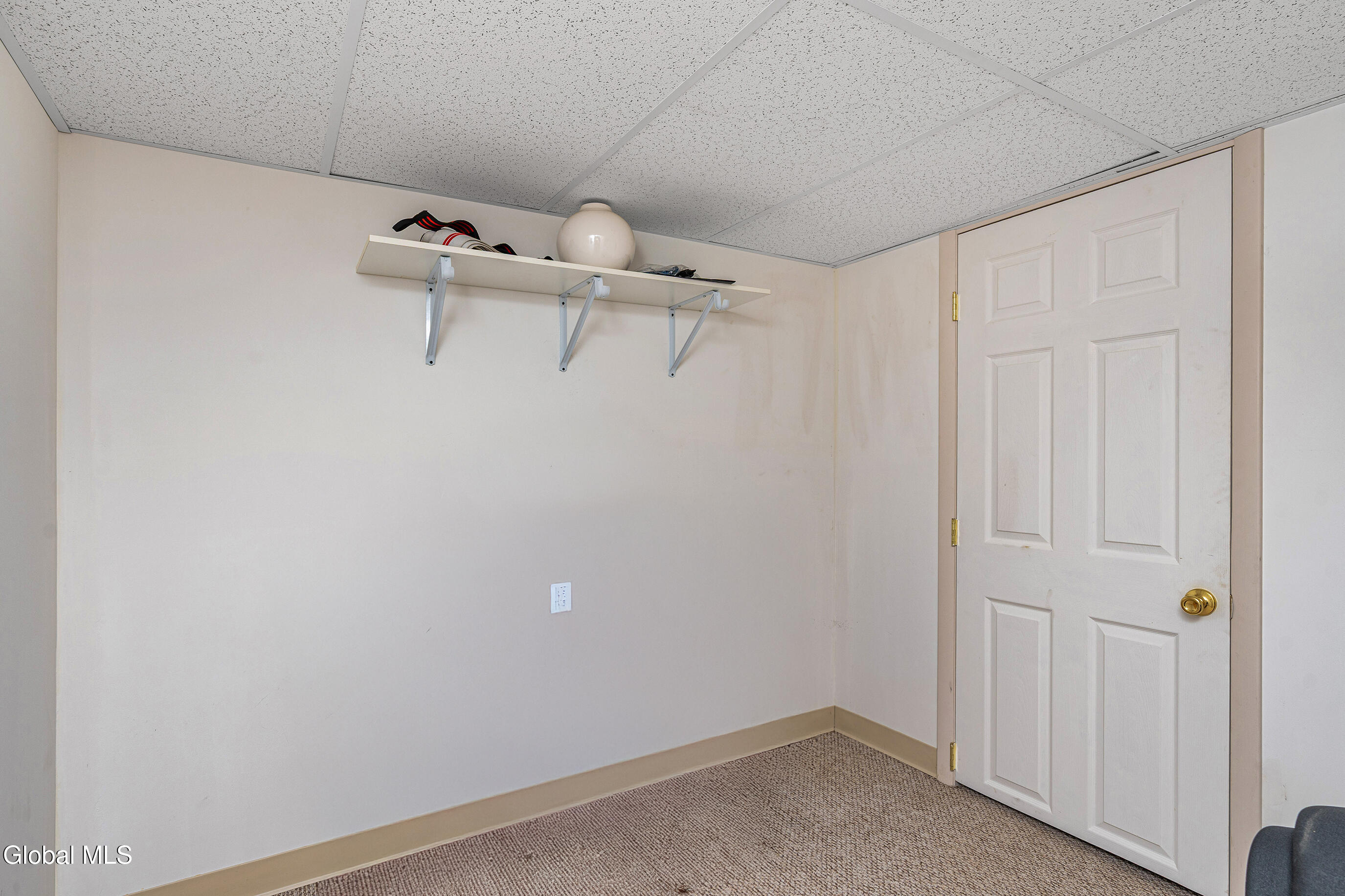 73 Thatcher Street Bethlehem, NY 12158 - Photo 35 of 37 Extra Room