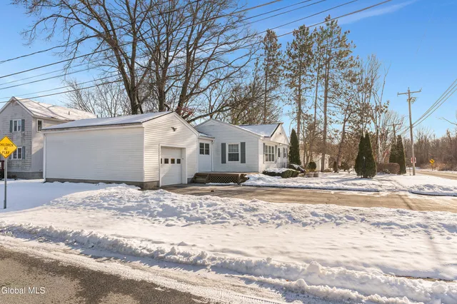 $279,000 | 73 Thatcher Street, Bethlehem, NY 12158