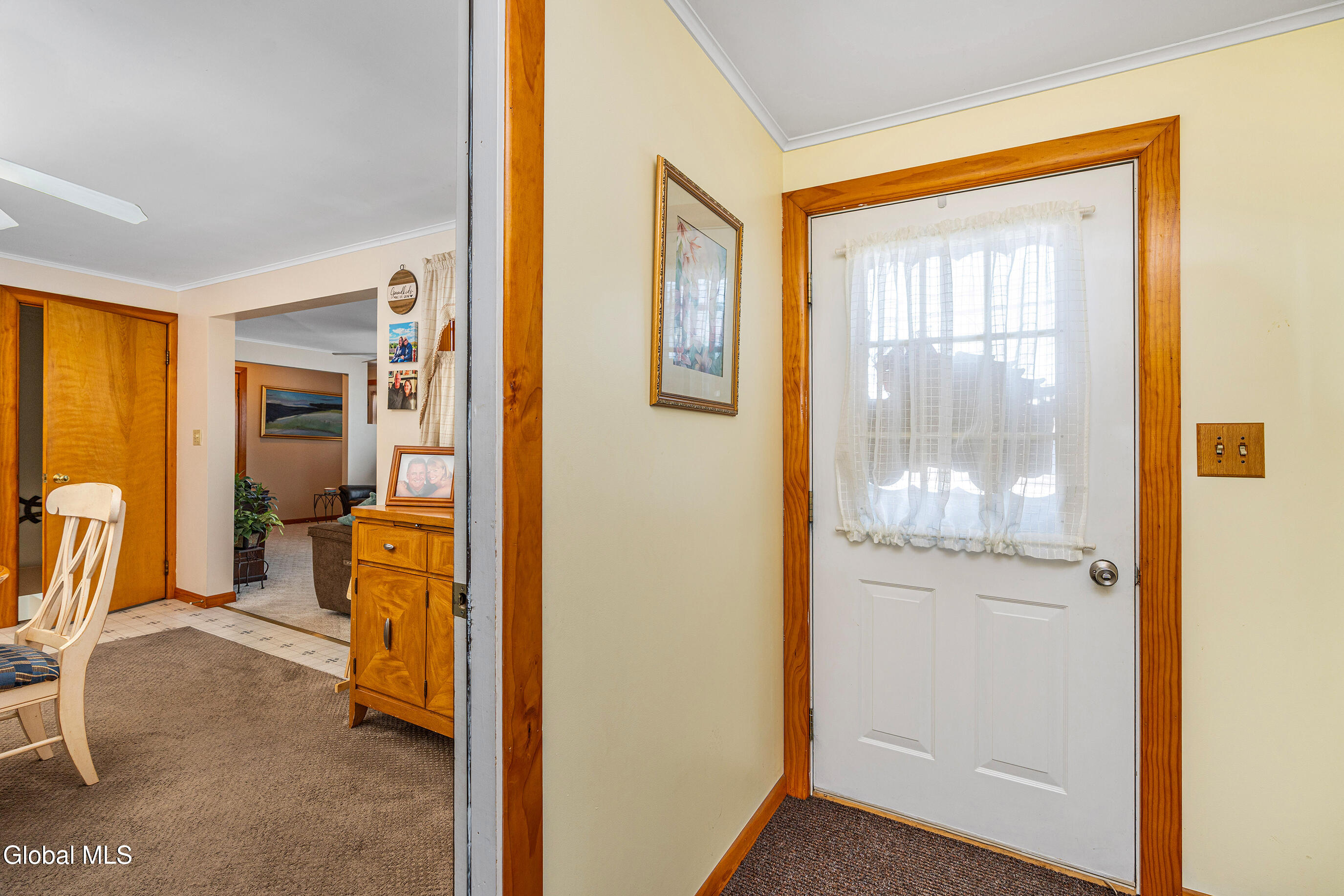 73 Thatcher Street Bethlehem, NY 12158 - Photo 7 of 37 Breezeway Entrance