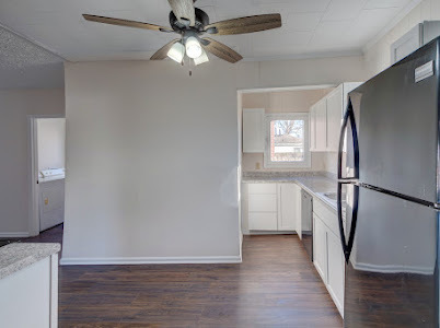 Undisclosed Address Beech Grove, IN 46107 - Photo 8 of 25