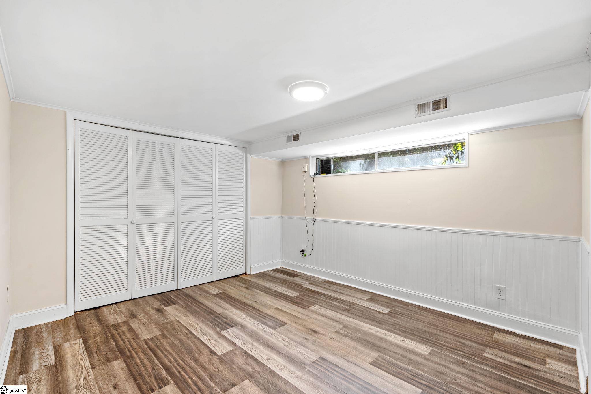 201 Augusta Street Easley, SC 29640 - Photo 18 of 26