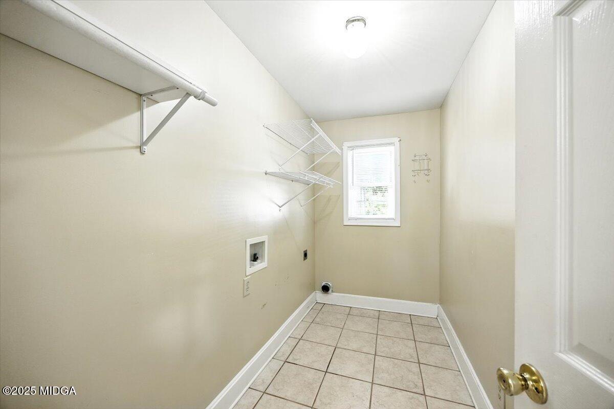 4175 Jones Road Macon, GA 31216 - Photo 22 of 40 a view of an empty room