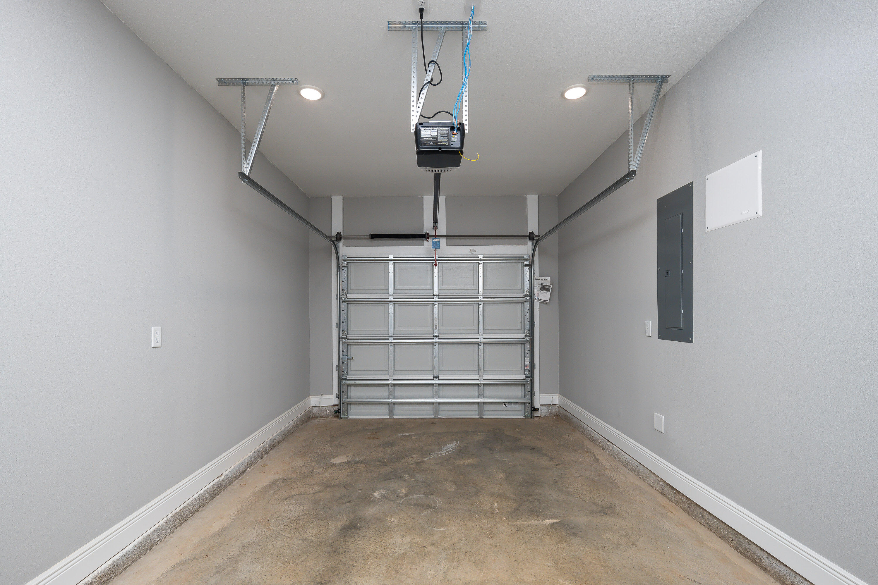 971 Skylark Road Mary Esther, FL 32569 - Photo 12 of 31 Garage
