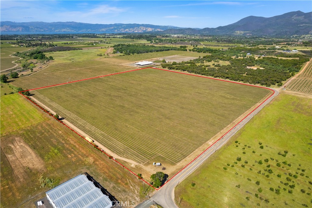 1650 Bell Hill Road Kelseyville, CA 95451 - Photo 6 of 29 a view of an ocean and a mountain
