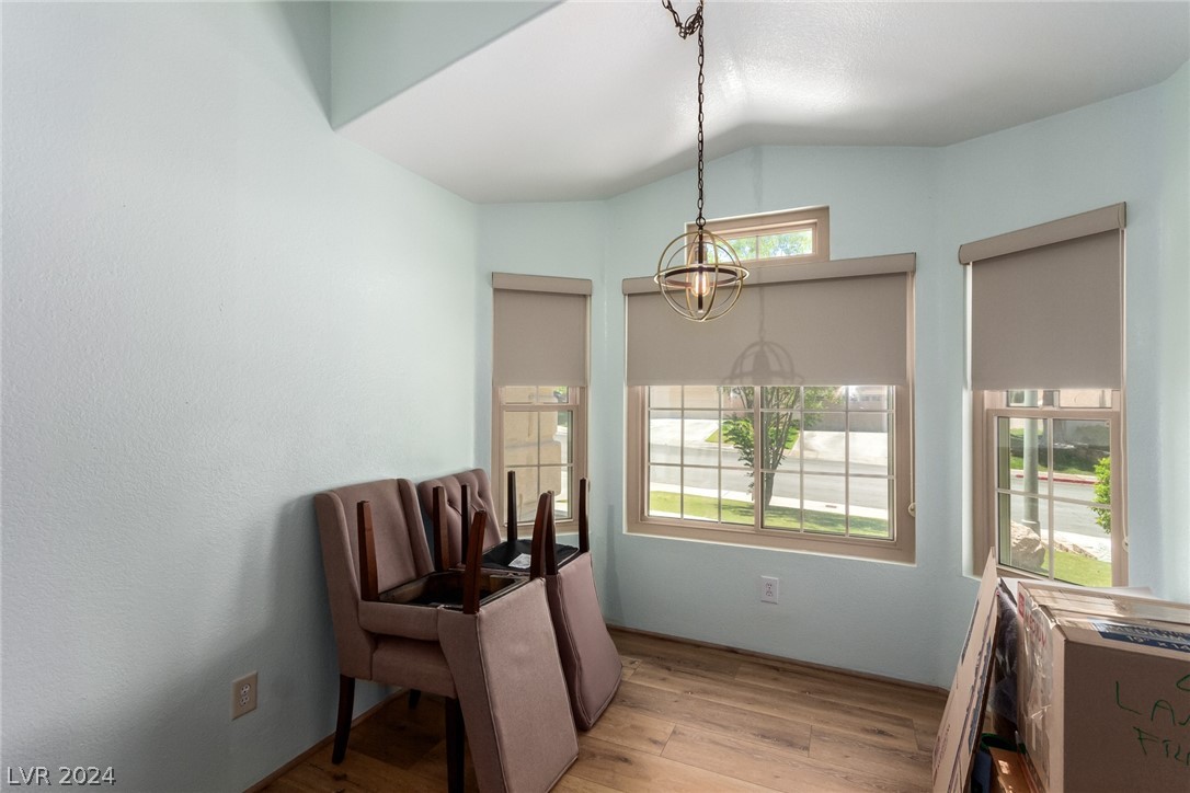 1979 Flagstone Ranch Lane Henderson, NV 89012 - Photo 14 of 34 Gallery Image 14