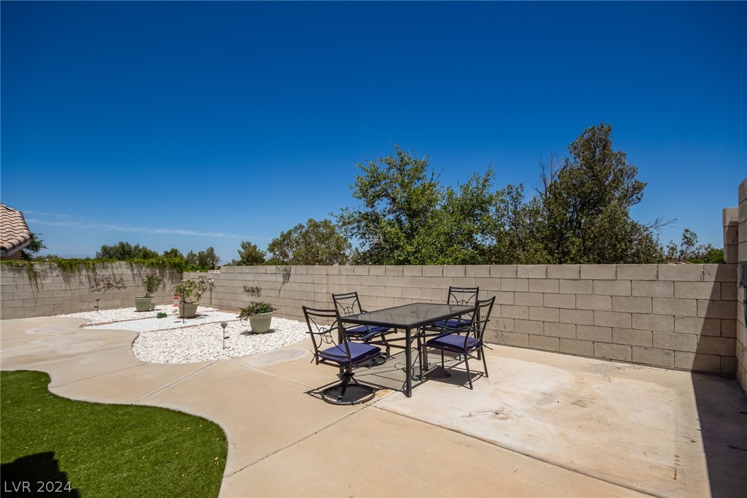 1979 Flagstone Ranch Lane Henderson, NV 89012 - Photo 34 of 34 Gallery Image 34