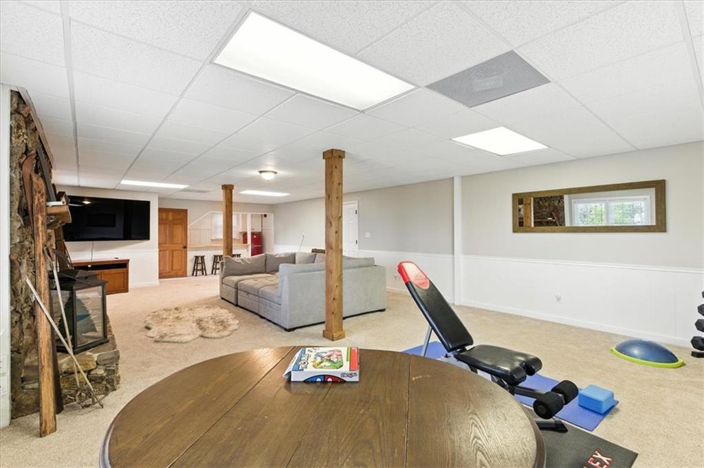 11 Brow Road Rome, GA 30165 - Photo 30 of 58 a living room with furniture