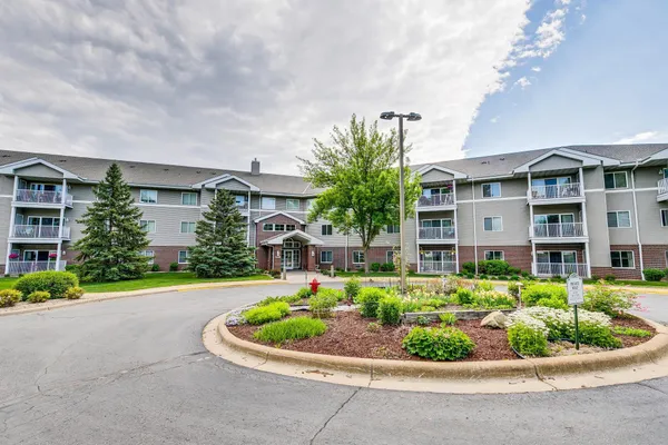 $233,500 | 15400 Chippendale Avenue West, Unit 315, Rosemount, MN 55068