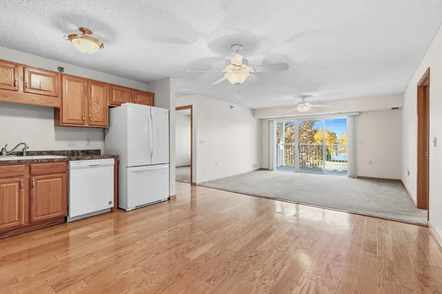 $239,500 | 15400 Chippendale Avenue West, Unit 315, Rosemount, MN 55068