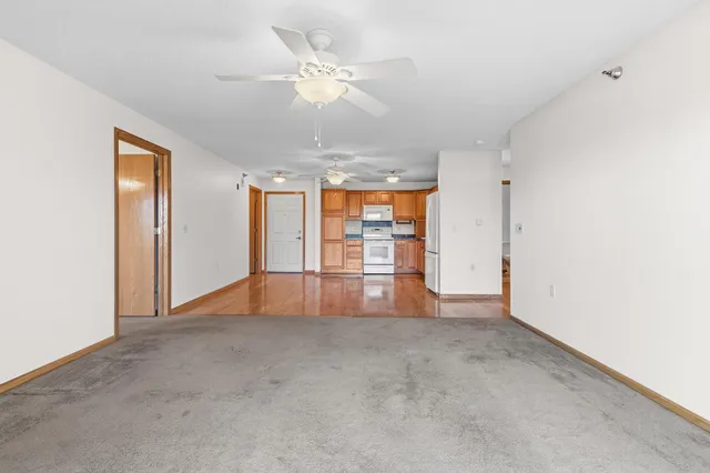 $239,500 | 15400 Chippendale Avenue West, Unit 315, Rosemount, MN 55068