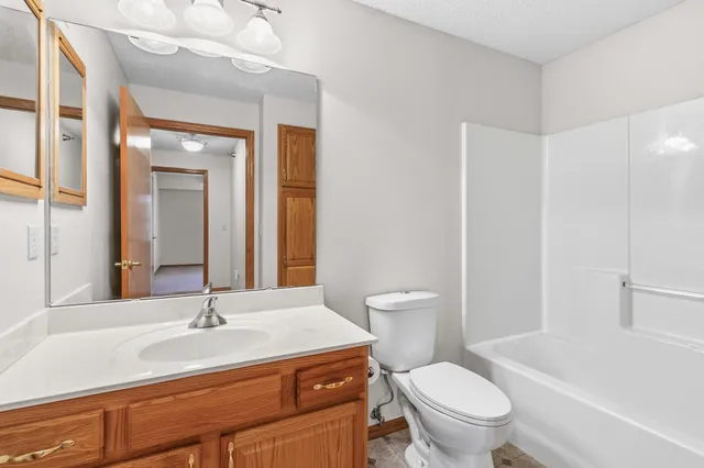 $239,500 | 15400 Chippendale Avenue West, Unit 315, Rosemount, MN 55068