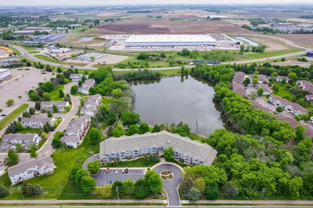 $239,500 | 15400 Chippendale Avenue West, Unit 315, Rosemount, MN 55068