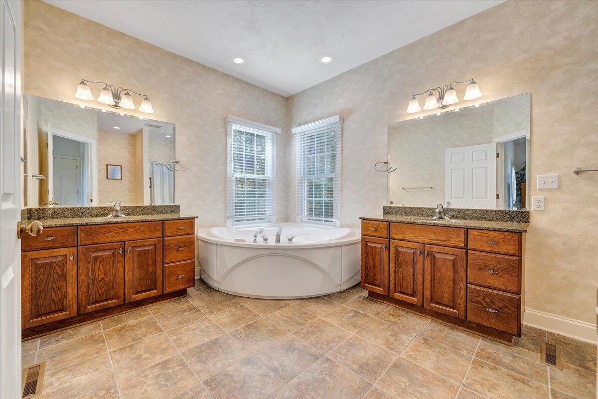 23 Alean Road Rocky Mount, VA 24151 - Photo 43 of 121 043-MIB08880