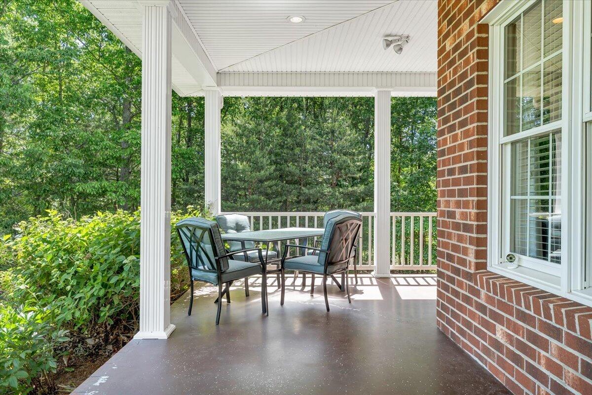23 Alean Road Rocky Mount, VA 24151 - Photo 6 of 121 006-MIB09084