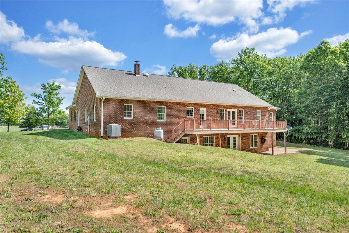 23 Alean Road Rocky Mount, VA 24151 - Photo 79 of 121 079-MIB09111