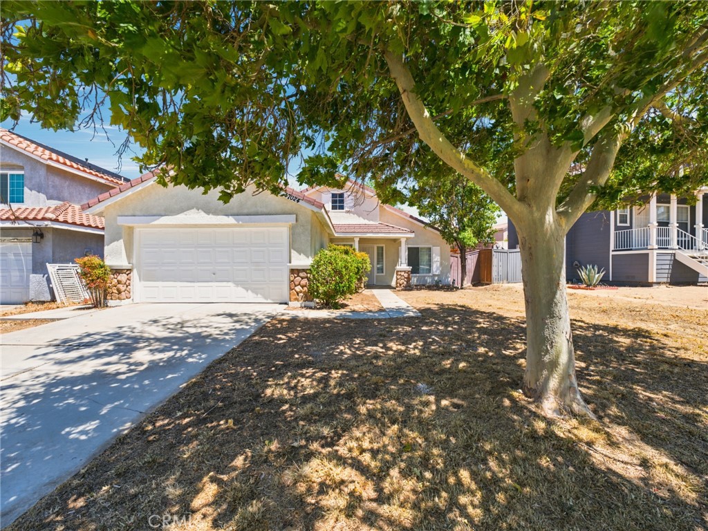 37024 Boxleaf Road Palmdale, CA 93550 - Photo 3 of 34