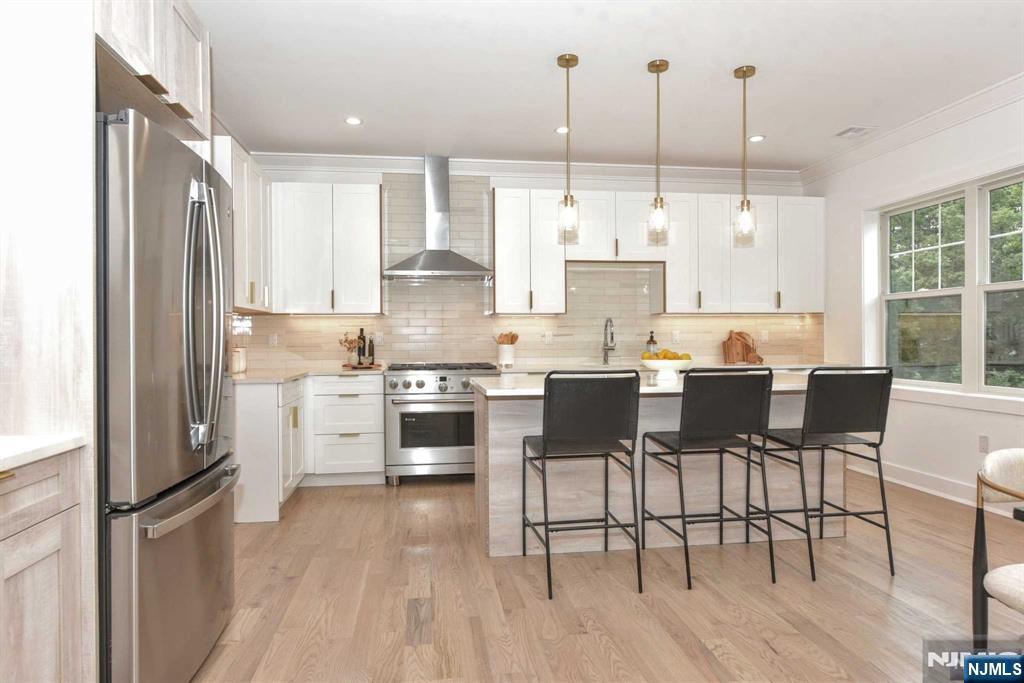 120 Collignon Way, Unit 120 River Vale, NJ 07675 - Photo 12 of 38