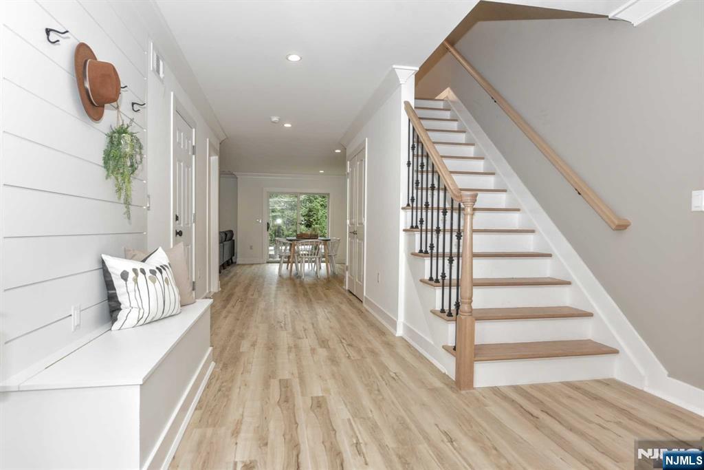 120 Collignon Way, Unit 120 River Vale, NJ 07675 - Photo 2 of 38