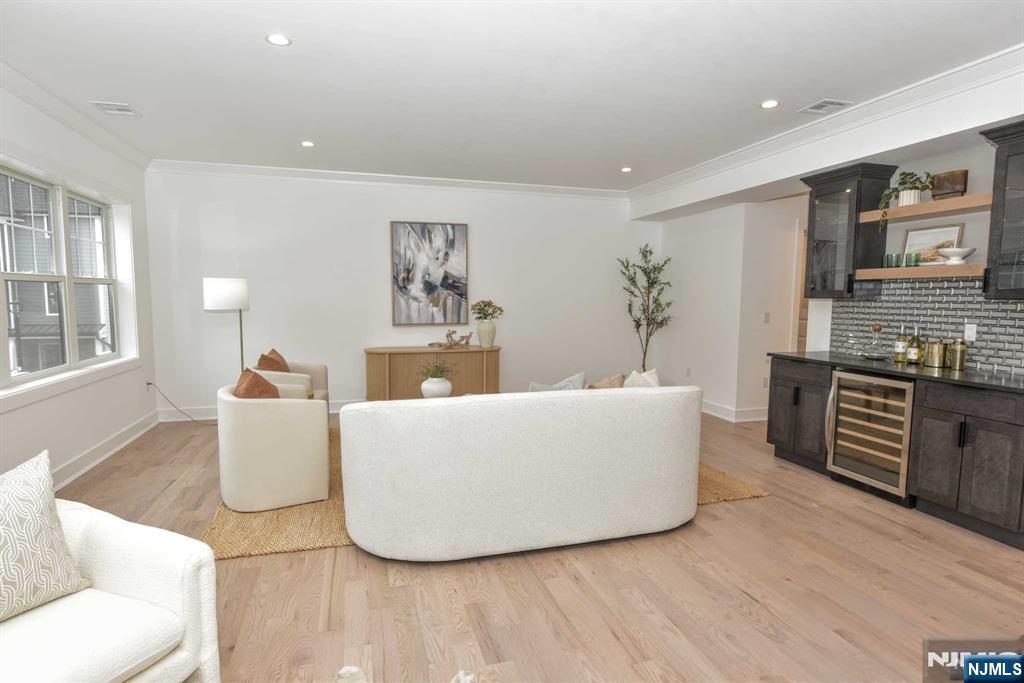 120 Collignon Way, Unit 120 River Vale, NJ 07675 - Photo 22 of 38