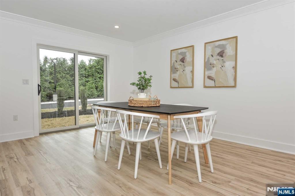 120 Collignon Way, Unit 120 River Vale, NJ 07675 - Photo 8 of 38