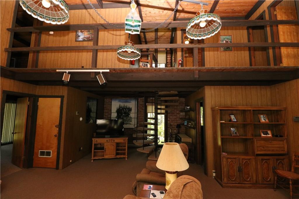 368 Village Run Road Boswell, PA 15531 - Photo 4 of 20 Gallery Image 4