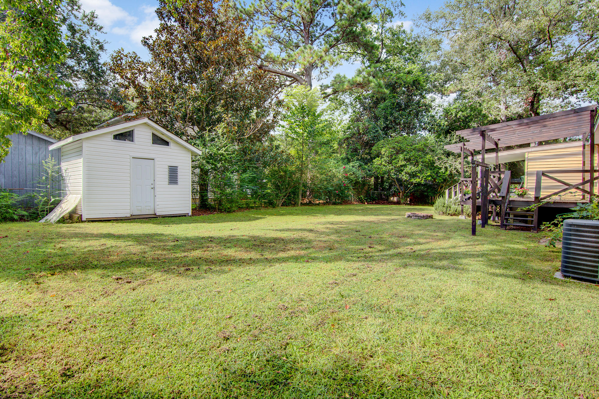 1779 Dogwood Road Charleston, SC 29414 - Photo 8 of 30 8