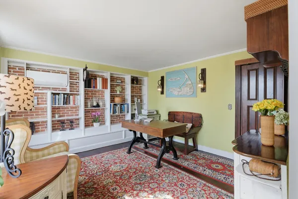 $3,595,000 | 3 Cottage Court, Nantucket, MA 02554