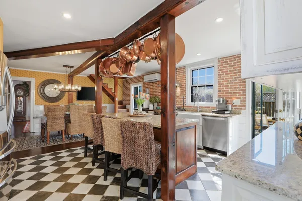 $3,595,000 | 3 Cottage Court, Nantucket, MA 02554