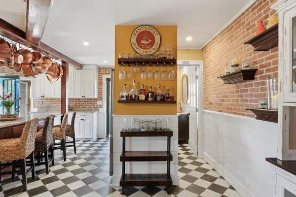 $3,595,000 | 3 Cottage Court, Nantucket, MA 02554