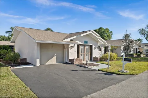 $299,000 | 11660 Pointe Circle, Fort Myers, FL 33908