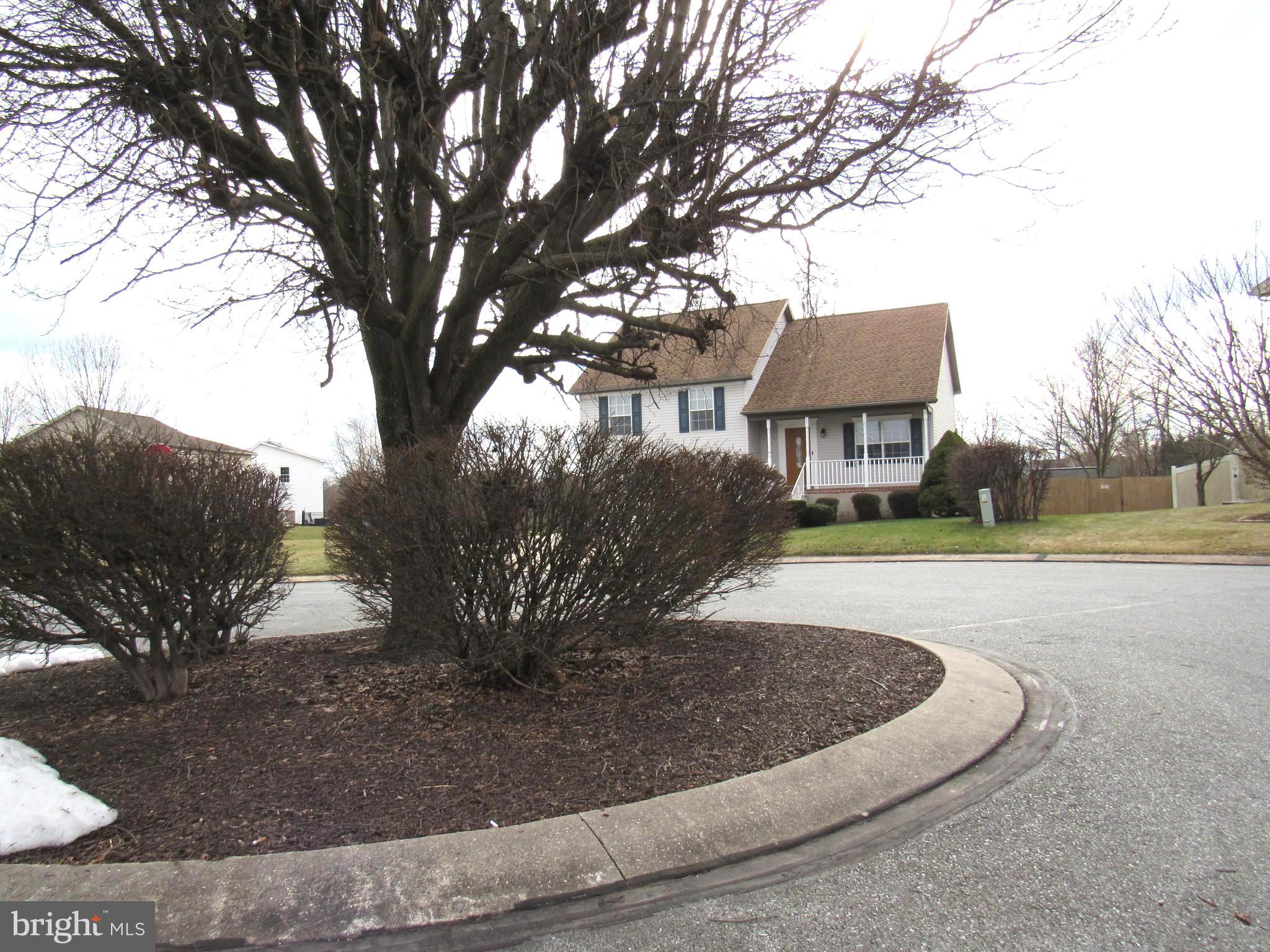 1060 Gora Road South York, PA 17404 - Photo 2 of 25 Gallery Image 2