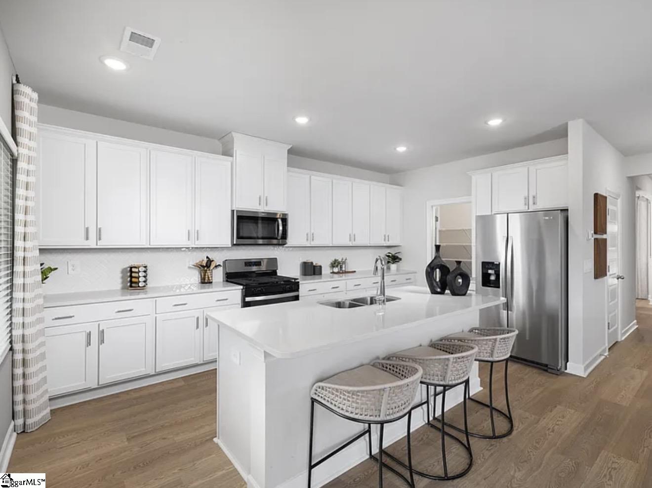 203 Tantalus Street Gray Court, SC 29645 - Photo 6 of 21