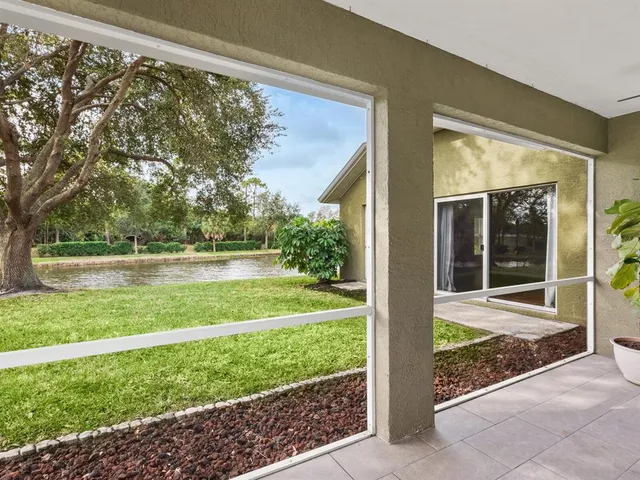 $535,000 | 3120 58th Terrace East, Bradenton, FL 34203