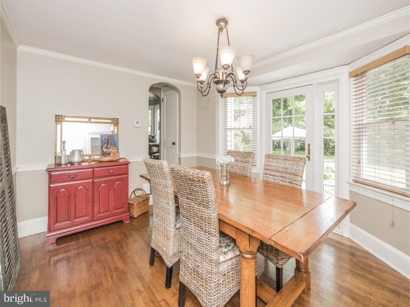 12 Effingham Road Yardley, PA 19067 - Photo 14 of 25 Dining Room