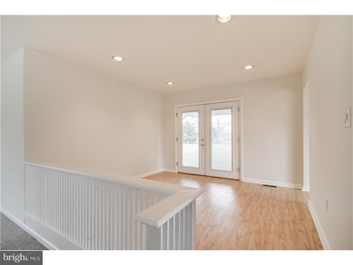 4 Fenimore Road Lumberton, NJ 08048 - Photo 6 of 25 Dining Room