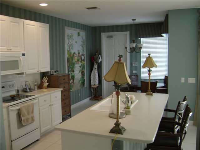 111 Rockingham Road Jupiter, FL 33458 - Photo 12 of 24 Additional Photo