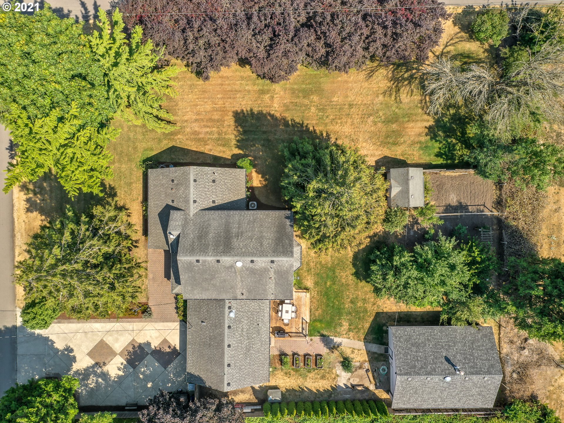 24040 Northeast Dillon Road Newberg, OR 97132 - Photo 5 of 32 Gallery Image 5