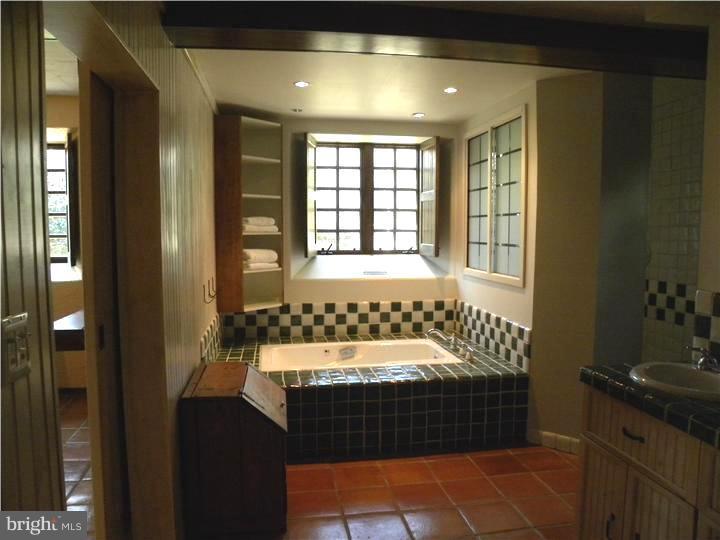 400 Riverview Road Swarthmore, PA 19081 - Photo 16 of 25 Master Bathroom