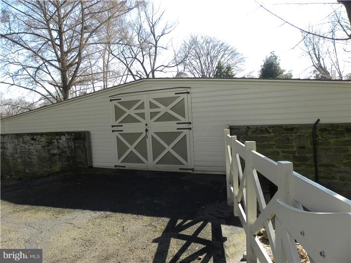 400 Riverview Road Swarthmore, PA 19081 - Photo 25 of 25 Exterior Side