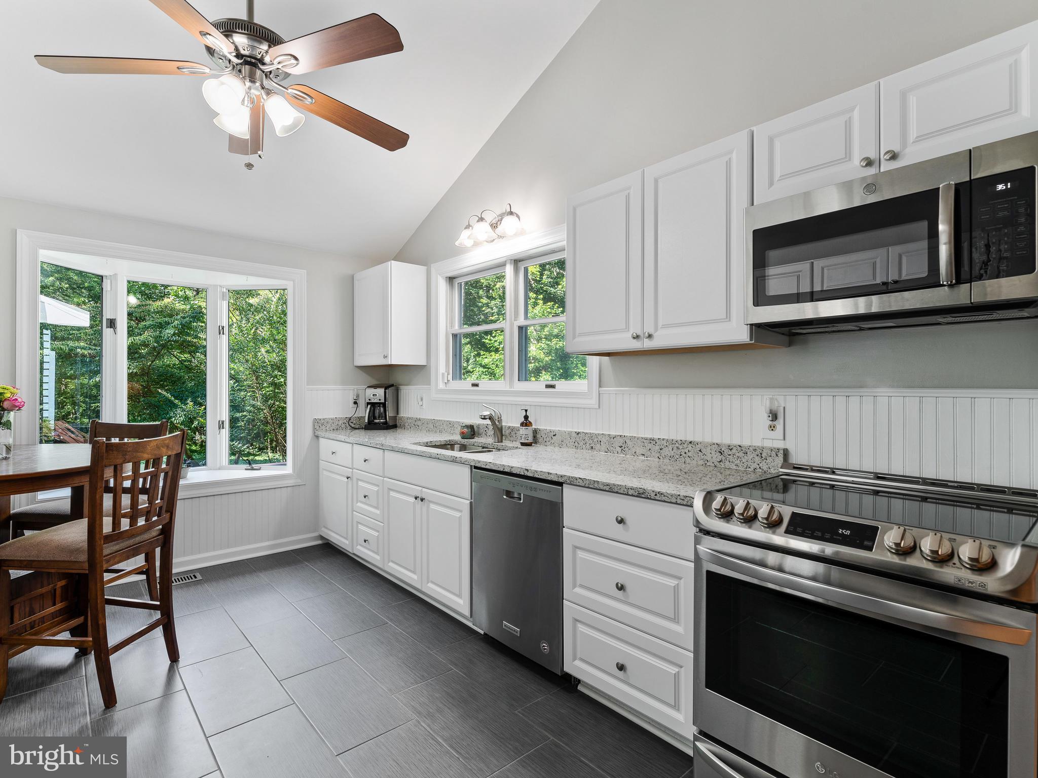 16515 Old Frederick Road Mount Airy, MD 21771 - Photo 12 of 44 Gallery Image 12