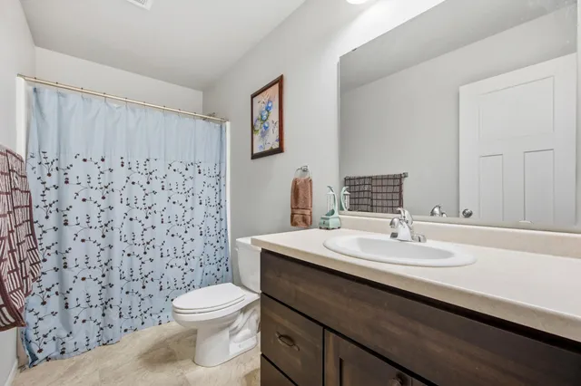 $380,000 | 1504 36th Avenue South, Moorhead, MN 56560