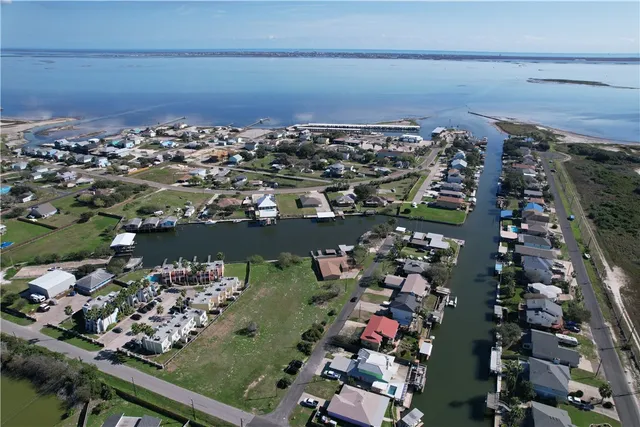 $950,000 | 4157 Whiteley Drive, Corpus Christi, TX 78418