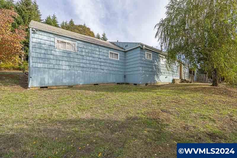 1975 Southwest Church Street Dallas, OR 97338 - Photo 28 of 50