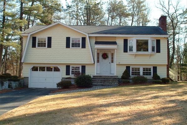 35 Burnham Road Billerica, MA 01862 - Photo 1 of 22 Gallery Image 1